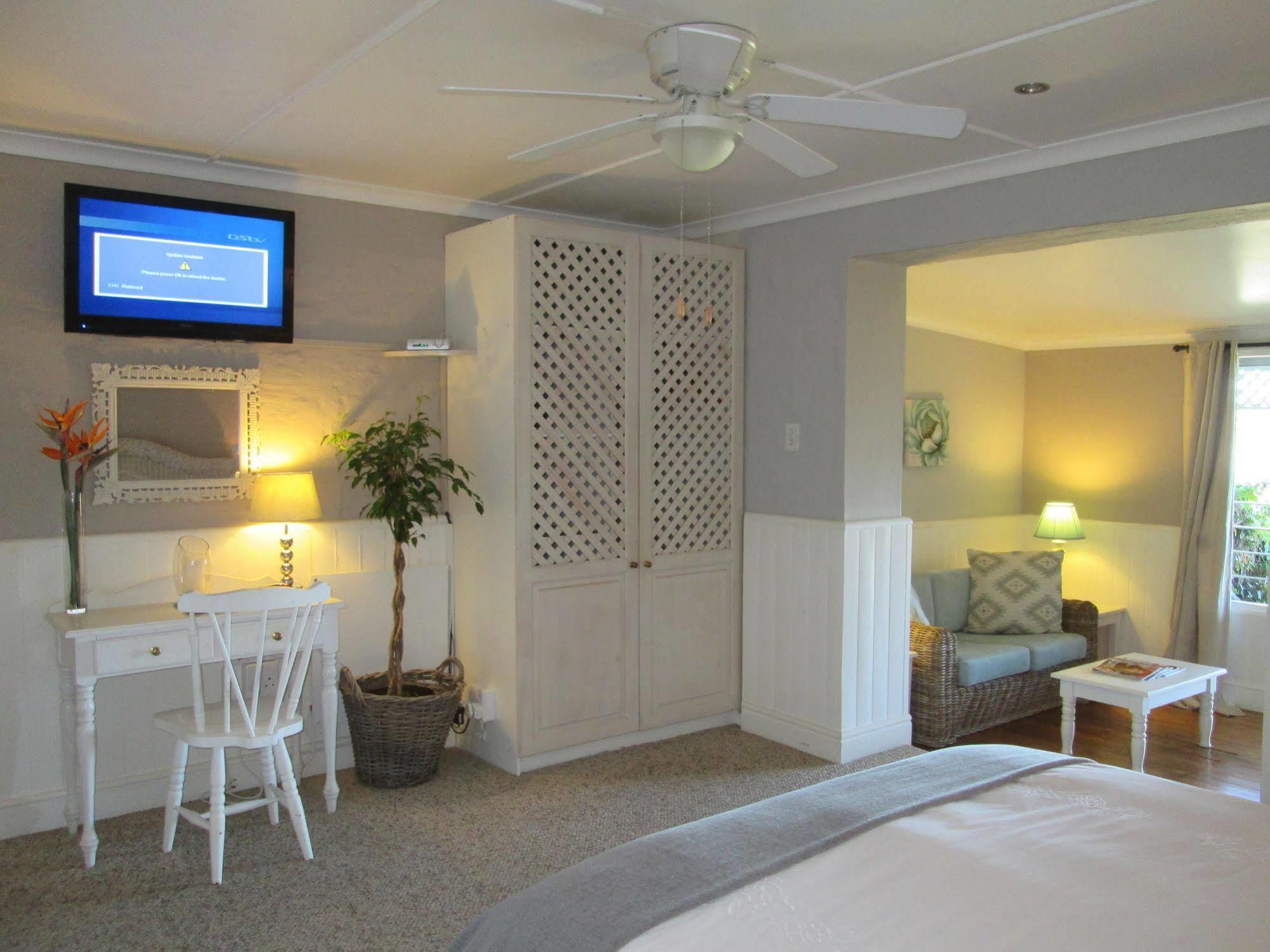 Azure House Hotel Knysna Exterior photo